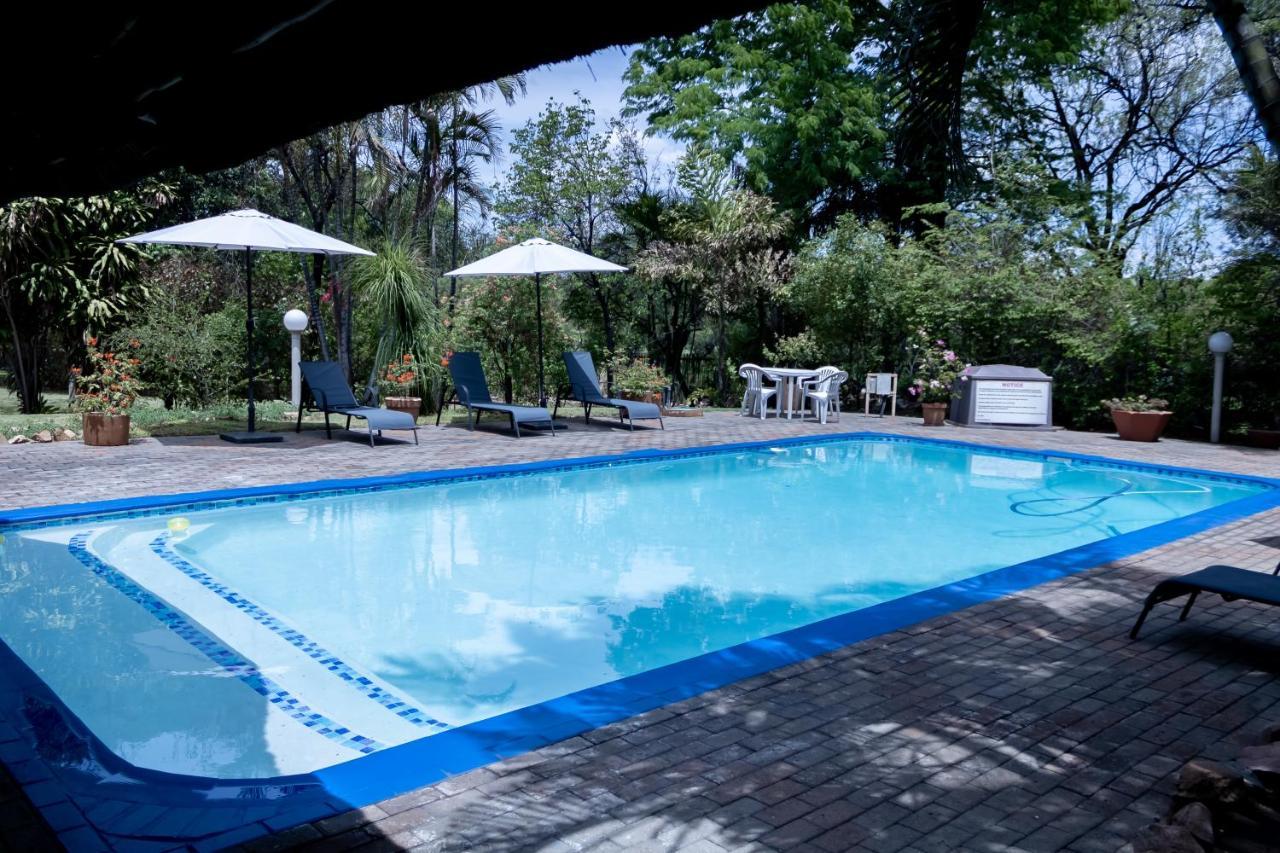 Sunbird Lodge Phalaborwa Esterno foto