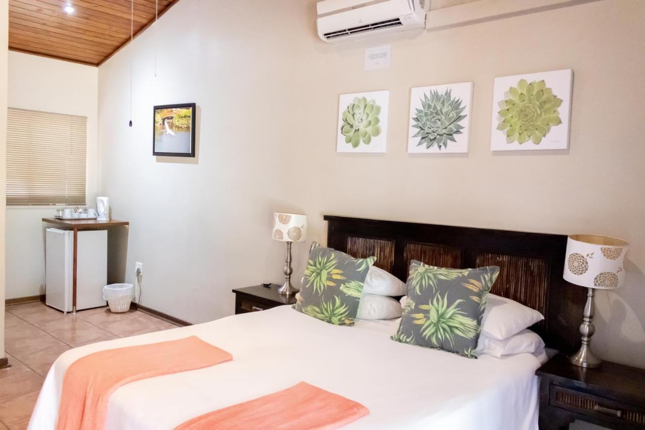 Sunbird Lodge Phalaborwa Esterno foto