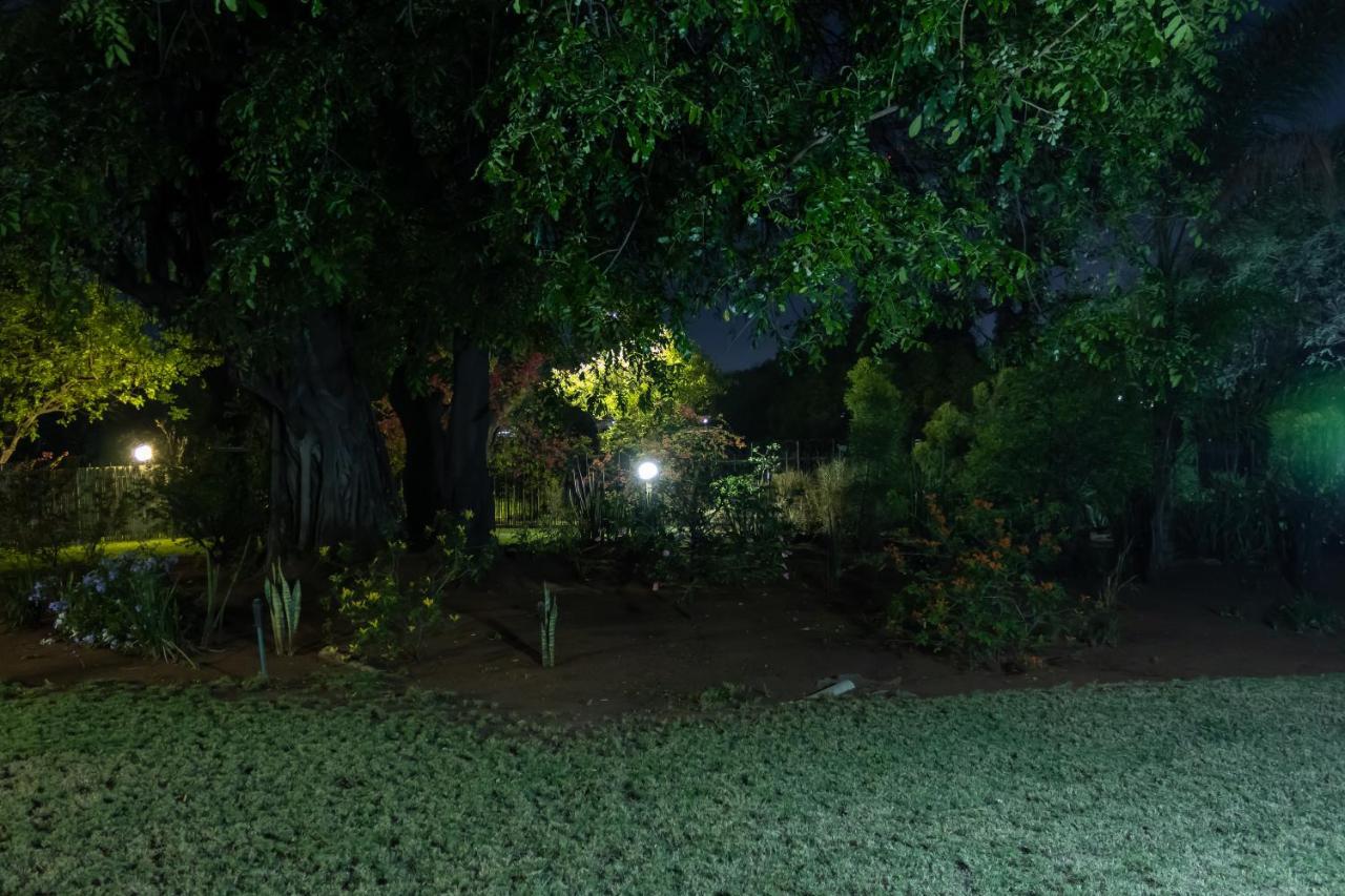 Sunbird Lodge Phalaborwa Esterno foto