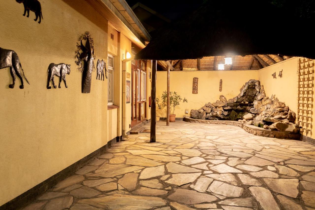 Sunbird Lodge Phalaborwa Esterno foto