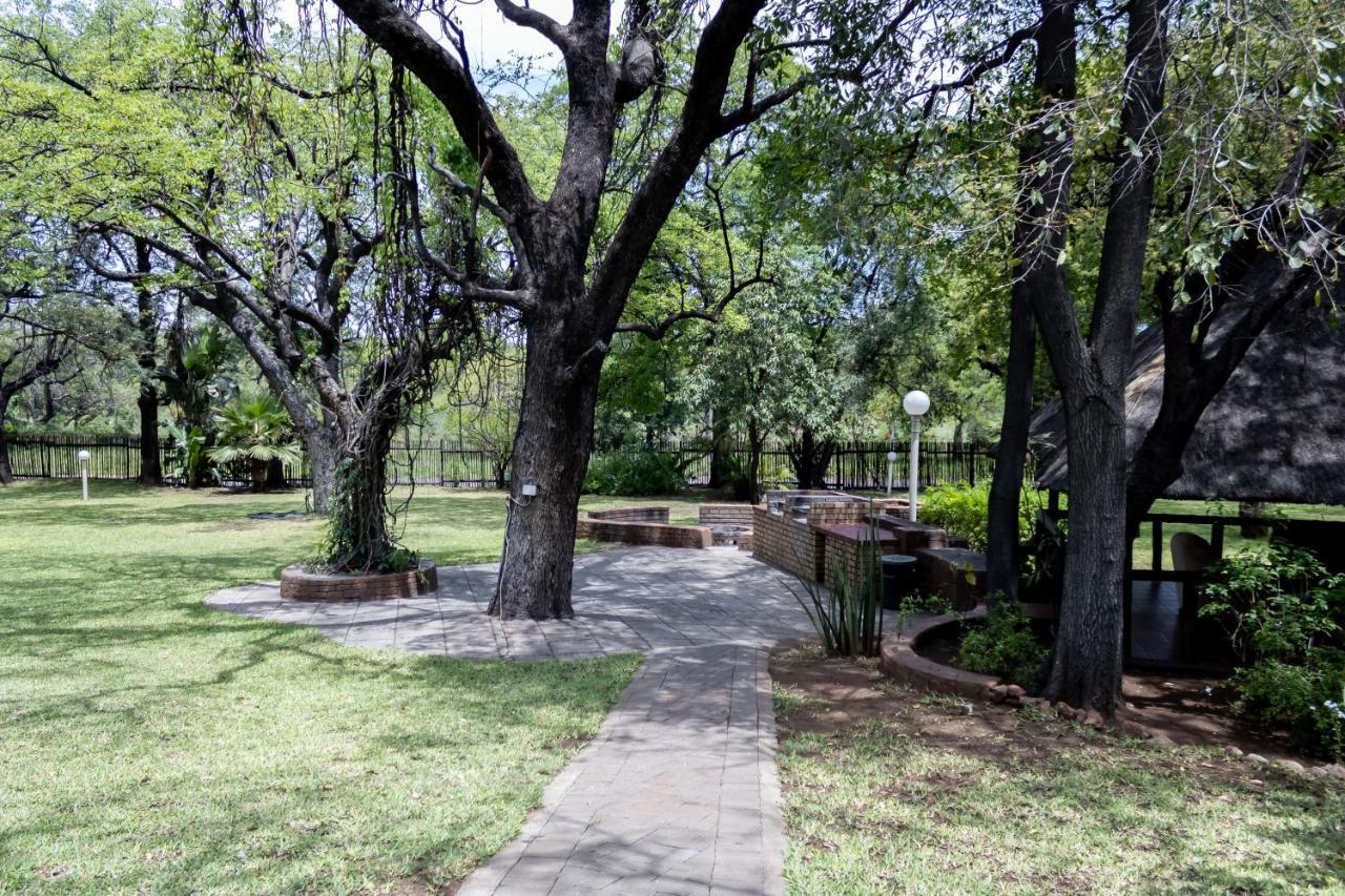 Sunbird Lodge Phalaborwa Esterno foto